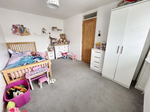 Photo 16- click for photo gallery